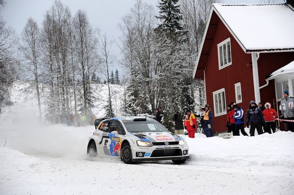 Ogier aproape de victorie, dezamagiri pentru Novikov si Sordo