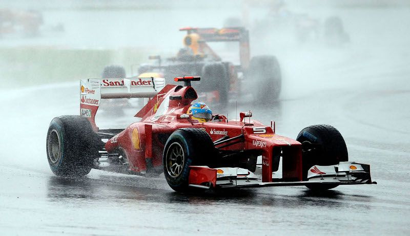 Formula 1, episodul 2. Spectacolul se muta in Malaezia
