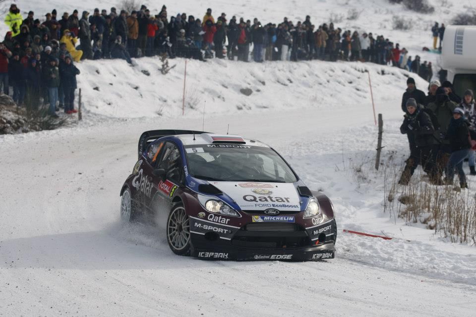 Loeb conduce, Novikov straluceste