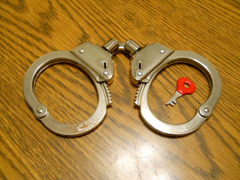 The Forum at Fury 15900 High Security Handcuffs For Sale!