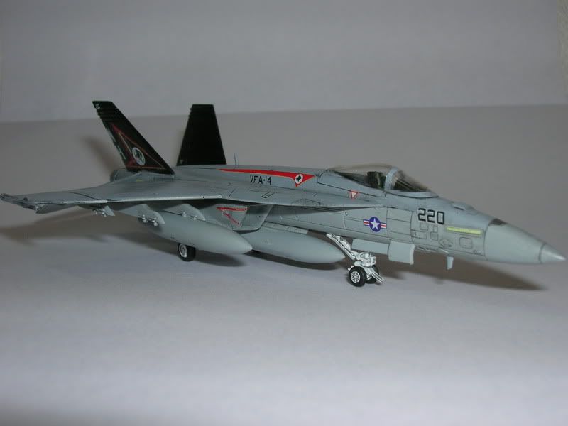 VFA-14F-18Efrontside.jpg