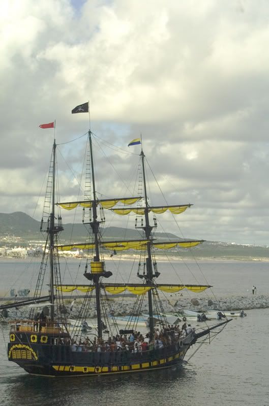 Cabo-Pirate-Ship-2.jpg