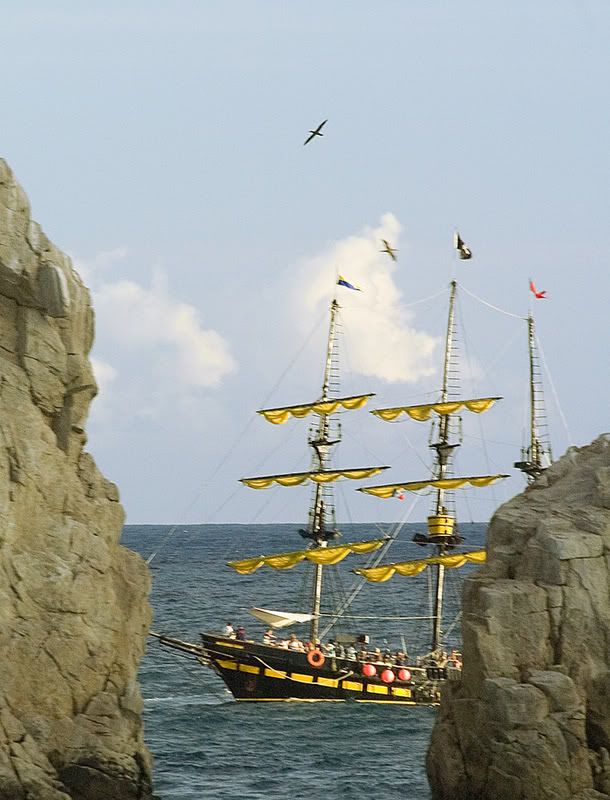 Cabo-Pirate-Ship.jpg