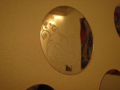 scroll mirror