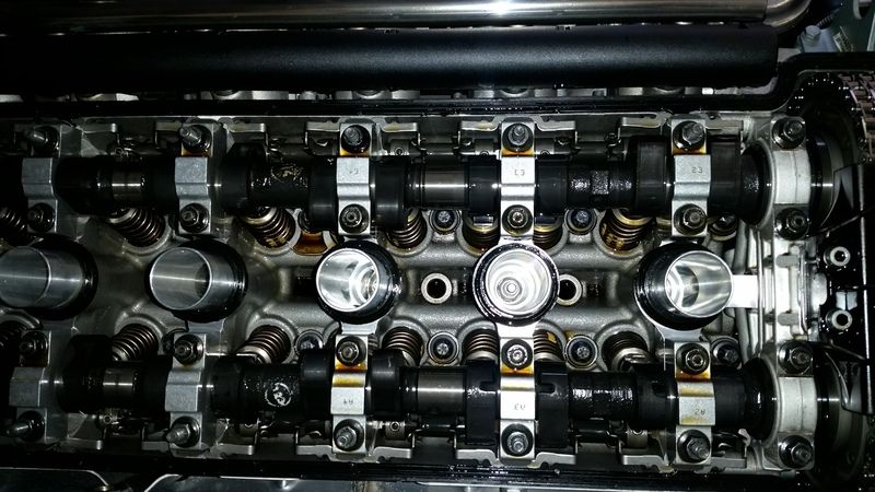 Bmw broken valve spring #7