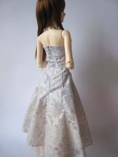 Dress Model Malaysia on Designer  Alexandrea Yeo  This Dress Fits Model Dolls Perfectly