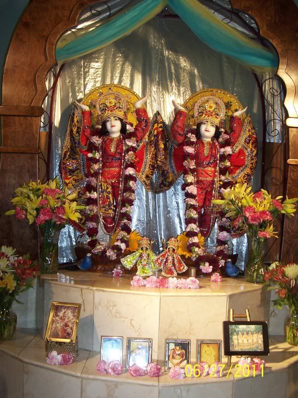 Gour Nitai