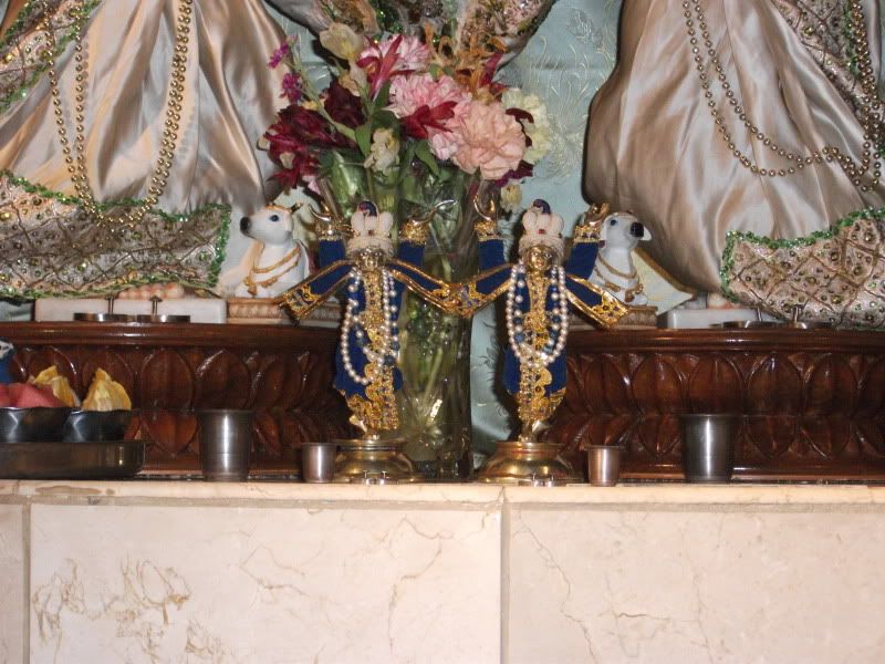 Gour Nitai