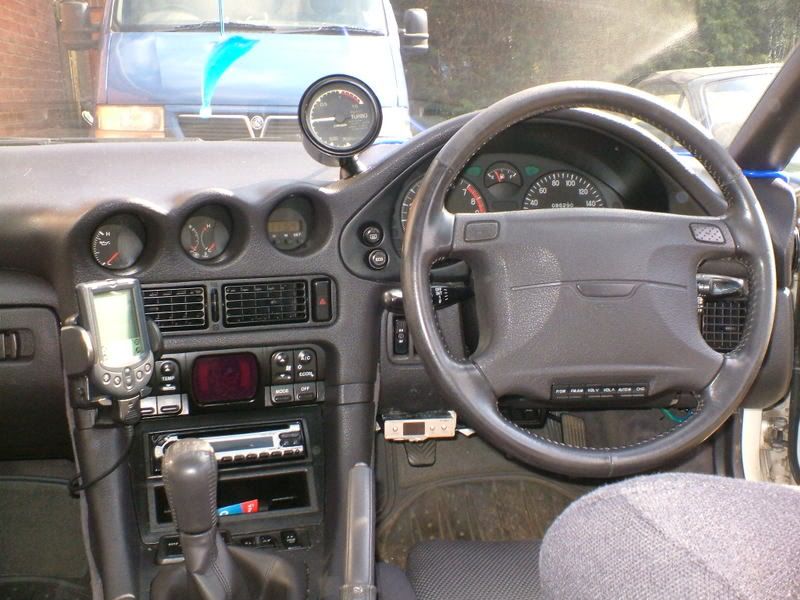 cockpit001.jpg