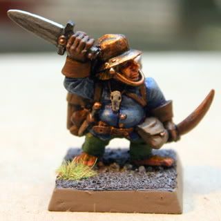 http://i75.photobucket.com/albums/i303/zelophahad/Halflings%20etc/Scouta.jpg