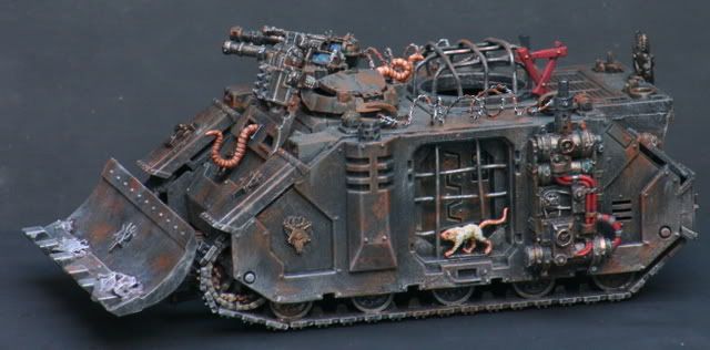 http://i75.photobucket.com/albums/i303/zelophahad/Skey%20Fenn/Tanks/Ratrunnera.jpg