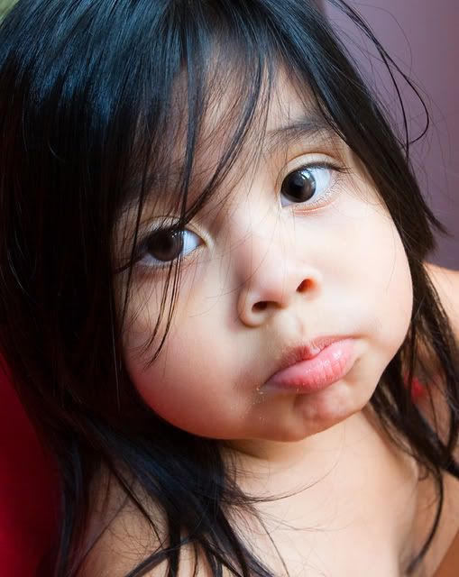 IMAGE: http://i75.photobucket.com/albums/i309/kajawhit/Pout-2web.jpg