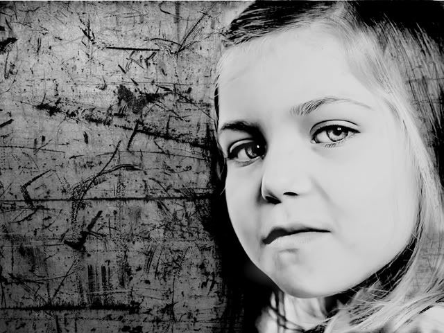 IMAGE: http://i75.photobucket.com/albums/i309/kajawhit/texture-em.jpg