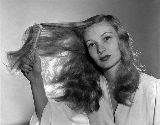  photo VeronicaLake.jpg