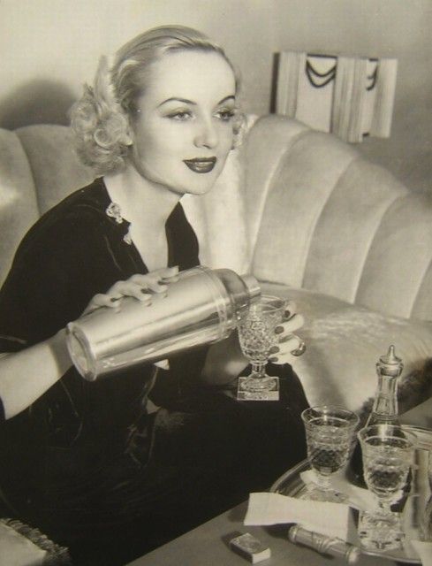 Carole Lombard photo CaroleLombardpouring.jpg