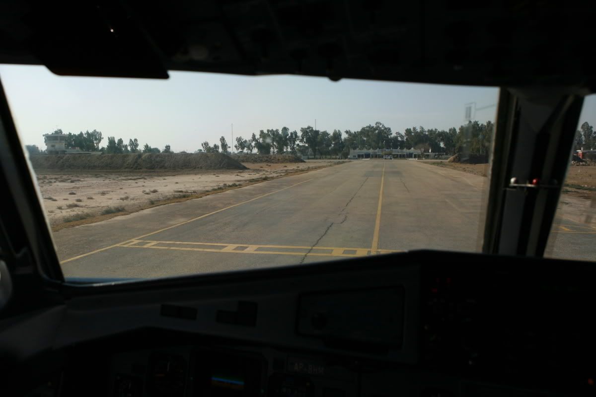 Pia Atr 42 500 At D I Khan Airport Aƒa A A Sa A A A Photos By Aroosh History Of Pia Forum