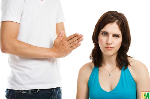 Dấu hiệu chàng muốn rời xa bạn