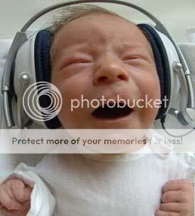 http://i75.photobucket.com/albums/i282/edude_01/BabyPhones.jpg