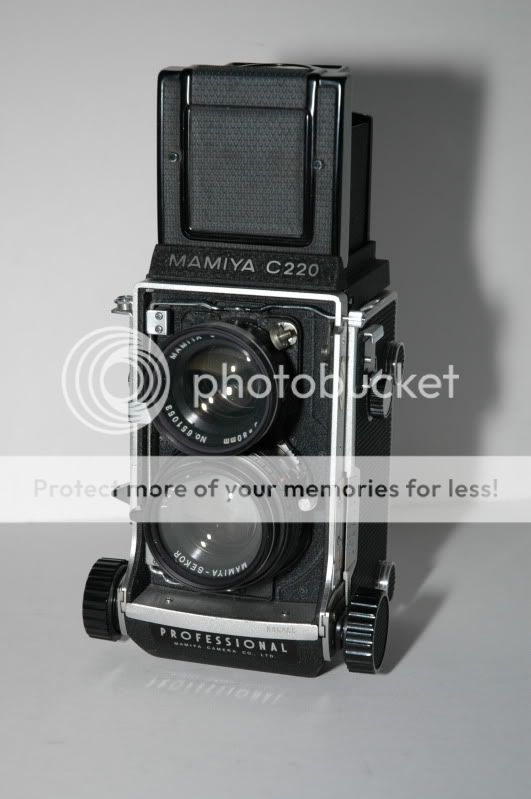 Mamiya C220 Professinal TLR with 80mm Lens  