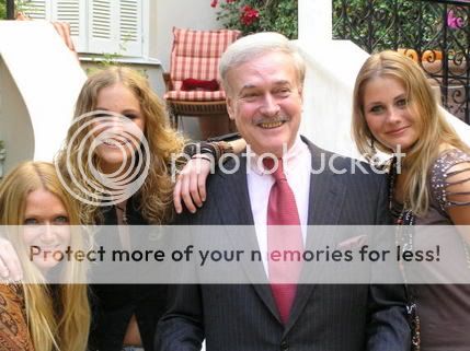 Photobucket - Video and Image Hosting