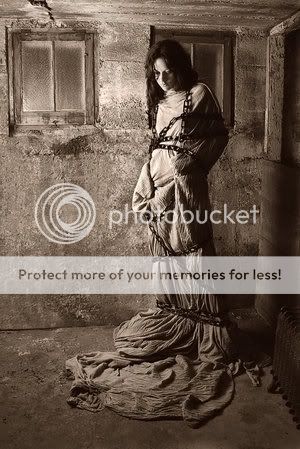 https://i75.photobucket.com/albums/i295/adi_09/More_Alicia_1_by_photopangaea.jpg