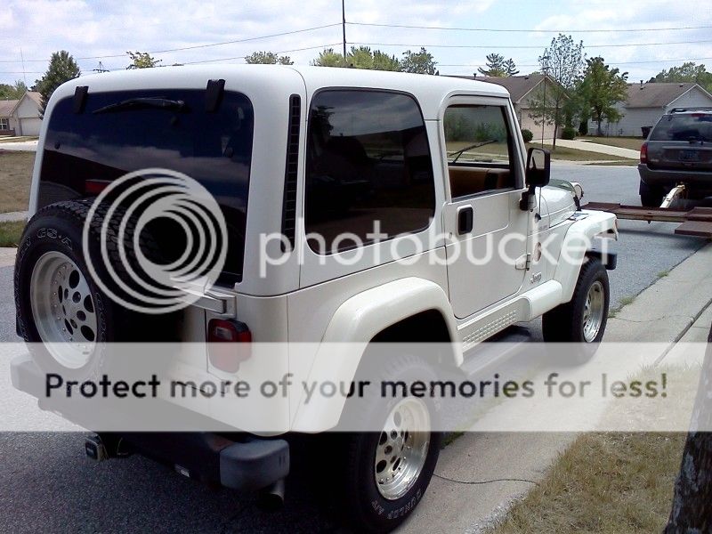 Indiana - 1998 jeep wrangler (tj) oem hardtop - rare white!! - $800 | Jeep  Wrangler Forum